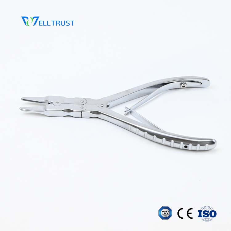 BA048 Ruskin Rongeur, Slightly Curved, 160 mm - 2 mm / 3 mm Jaw Options